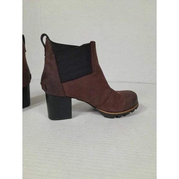 Sorel Brown Ankle Boots with Black Heel - Picture 7 of 13